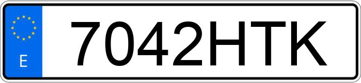 Numer rejestracyjny 7042HTK posiada KIA SPORTAGE