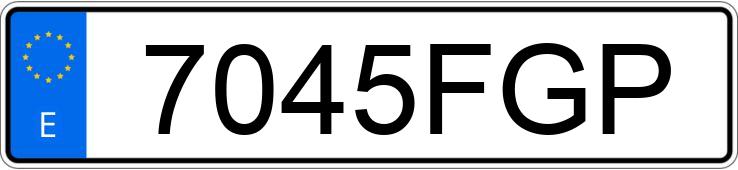 Numer rejestracyjny 7045FGP posiada MERCEDES M (163-164)