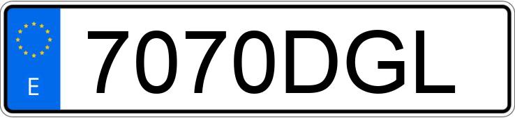 Numer rejestracyjny 7070DGL posiada VOLKSWAGEN GOLF