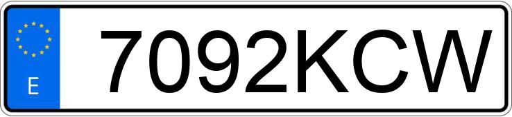 Numer rejestracyjny 7092KCW posiada AUDI A4