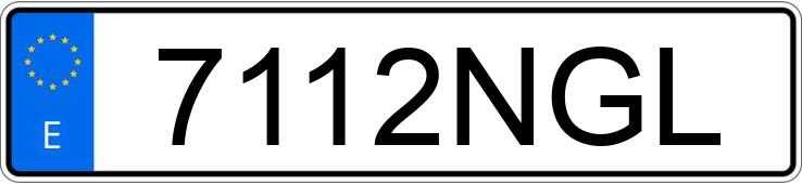 Numer rejestracyjny 7112NGL posiada KIA NIRO