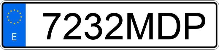 Numer rejestracyjny 7232MDP posiada FIAT 500