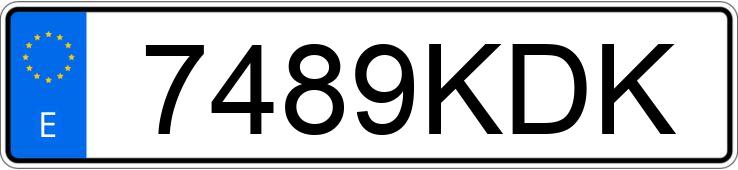 Numer rejestracyjny 7489KDK posiada FORD C-MAX