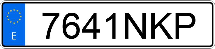 Numer rejestracyjny 7641NKP posiada YAMAHA R9