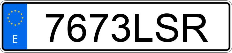 Numer rejestracyjny 7673LSR posiada KIA SPORTAGE