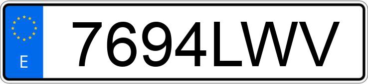 Numer rejestracyjny 7694LWV posiada AUDI Q7