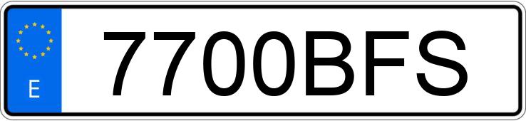 Numer rejestracyjny 7700BFS posiada MERCEDES CL (215-216)