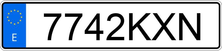 Numer rejestracyjny 7742KXN posiada RENAULT CAPTUR