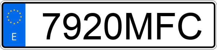 Numer rejestracyjny 7920MFC posiada AUDI Q8