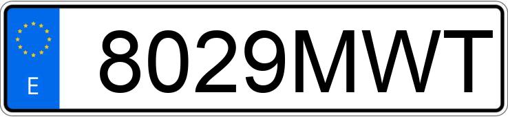 Numer rejestracyjny 8029MWT posiada BMW X7