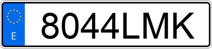 Numer rejestracyjny 8044LMK posiada VOLVO V60