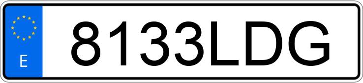 Numer rejestracyjny 8133LDG posiada KIA XCEED