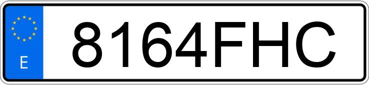 Numer rejestracyjny 8164FHC posiada RENAULT CLIO