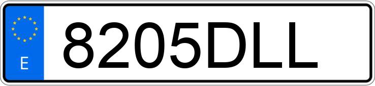 Pirat drogowy w pojeździe o numerach rejestracyjnych 8205DLL Pirat drogowy w pojeździe o numerach rejestracyjnych 8205DLL