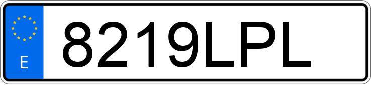 Numer rejestracyjny 8219LPL posiada SEAT LEON