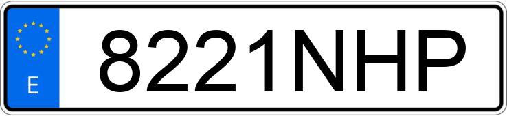 Numer rejestracyjny 8221NHP posiada LAND ROVER DEFENDER