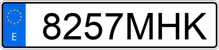 Numer rejestracyjny 8257MHK posiada RENAULT TRAFIC