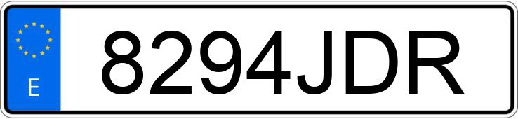 Numer rejestracyjny 8294JDR posiada BMW SERIE 1