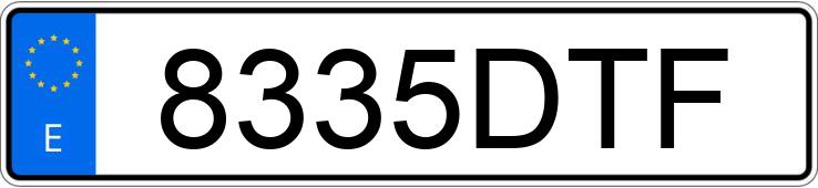 Numer rejestracyjny 8335DTF posiada RENAULT TRAFIC