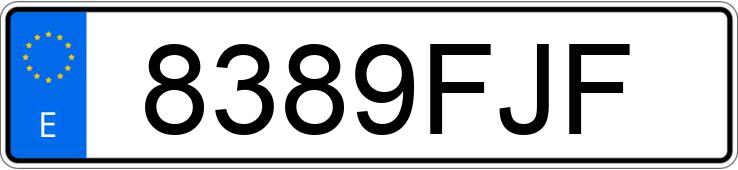 Numer rejestracyjny 8389FJF posiada RENAULT TRAFIC