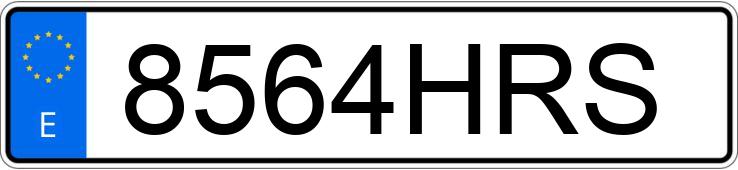 Pirat drogowy w pojeździe o numerach rejestracyjnych 8564HRS
