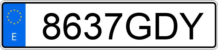 Numer rejestracyjny 8637GDY posiada FIAT 500