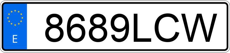 Numer rejestracyjny 8689LCW posiada BMW SERIE 4