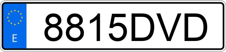 Numer rejestracyjny 8815DVD posiada BMW SERIE 1