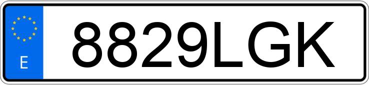 Numer rejestracyjny 8829LGK posiada MERCEDES G (463)