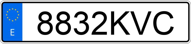 Numer rejestracyjny 8832KVC posiada RENAULT MEGANE