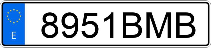 Numer rejestracyjny 8951BMB posiada MERCEDES 280 (123)