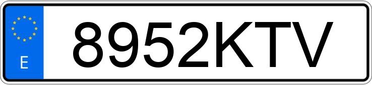 Numer rejestracyjny 8952KTV posiada MITSUBISHI MONTERO