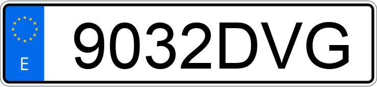 Numer rejestracyjny 9032DVG posiada KIA CARENS