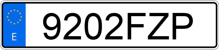 Numer rejestracyjny 9202FZP posiada RENAULT MEGANE