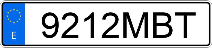 Numer rejestracyjny 9212MBT posiada BMW X7