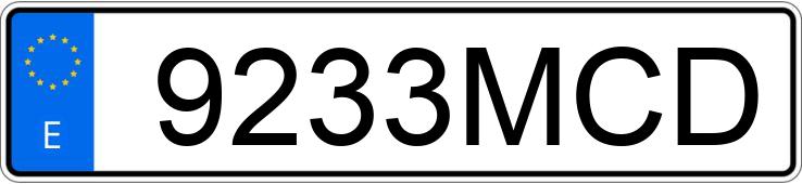 Numer rejestracyjny 9233MCD posiada RENAULT MASTER