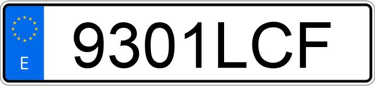 Numer rejestracyjny 9301LCF posiada AUDI RS Q3