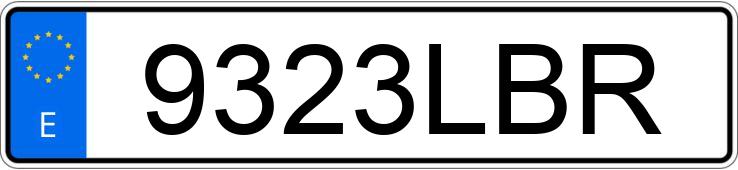 Numer rejestracyjny 9323LBR posiada MAZDA MAZDA3