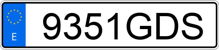 Numer rejestracyjny 9351GDS posiada RENAULT MEGANE