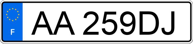 Numer rejestracyjny AA259DJ posiada RENAULT MEGANE III