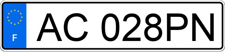 Numer rejestracyjny AC028PN posiada RENAULT LAGUNA III