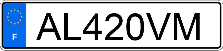 Numer rejestracyjny AL420VM posiada PEUGEOT 3008