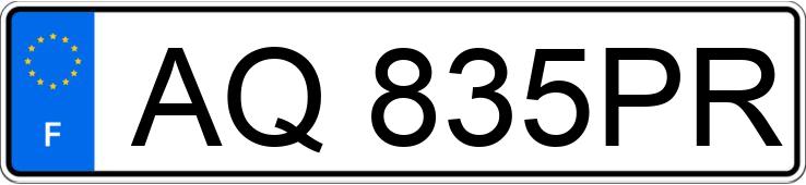 Numer rejestracyjny AQ835PR posiada VOLKSWAGEN PASSAT