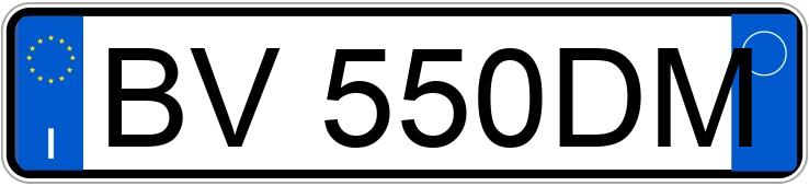 Numer rejestracyjny BV550DM posiada BMW Serie 5