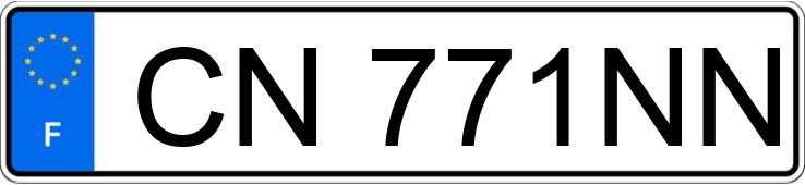 Numer rejestracyjny CN771NN posiada  