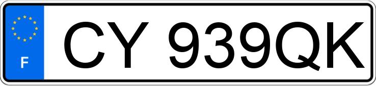 Numer rejestracyjny CY939QK posiada BMW SERIE 1 II