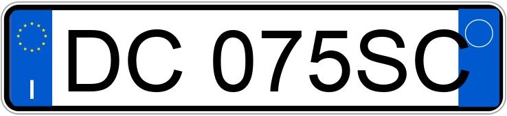 Numer rejestracyjny DC075SC posiada FIAT Panda 2a serie