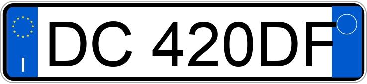 Numer rejestracyjny DC420DF posiada TOYOTA Yaris 2a serie