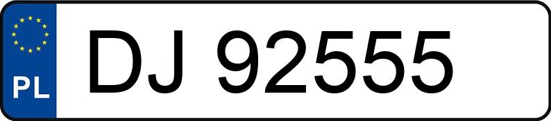 Numer rejestracyjny DJ 92555 posiada FORD Focus 1.5 TDCi MR`15 E6 ST-Line Red - DJ92555