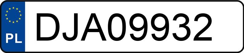 Numer rejestracyjny DJA 09932 posiada BMW 730 - DJA09932